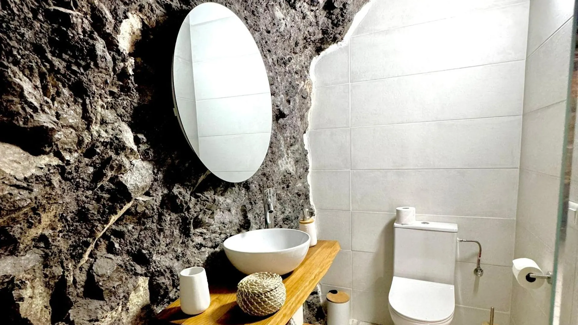 Luxury Home La Cueva Del Guanche Costa Adeje  Spain